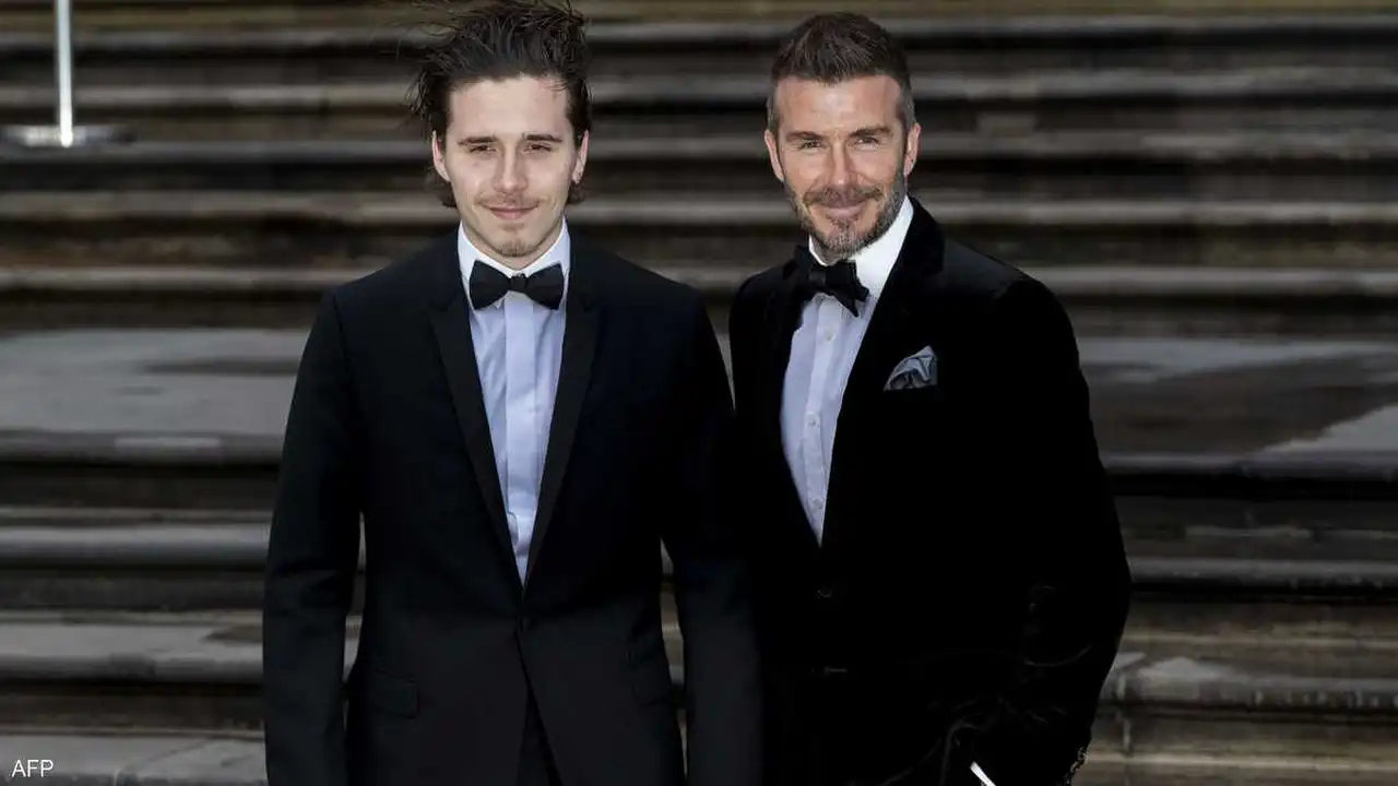 أزمة عائلية.. لماذا قرر نجل ديفيد بيكهام التبرؤ من والديه بشكل مفاجئ؟